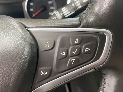 Used 2022 Chevrolet Equinox LT image 36