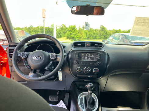 Used 2019 Kia Soul image 26