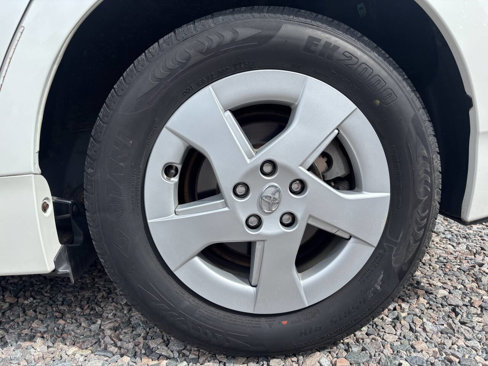 Used 2011 Toyota Prius One image 10