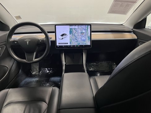 Used 2018 Tesla Model 3 Long Range image 15