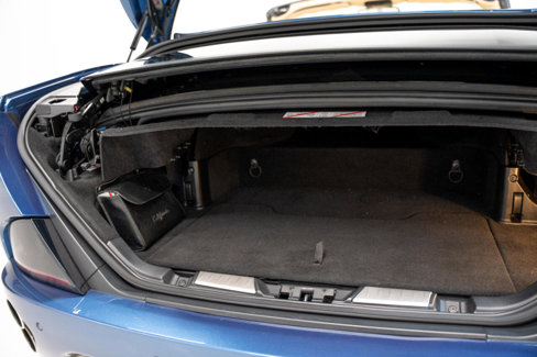 Used 2010 Ferrari California image 77