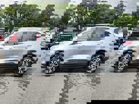 Used 2022 Ford Escape SEL image 7