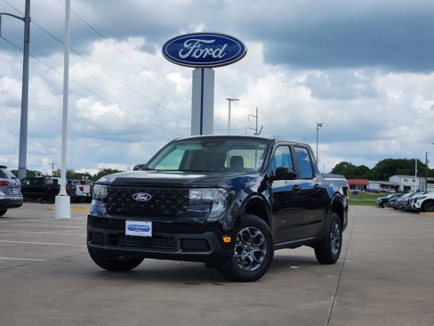New 2025 Ford Maverick XLT w/ XLT Luxury Package image 2