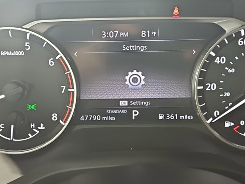 Used 2023 Nissan Rogue SV w/ SV Premium Package image 18