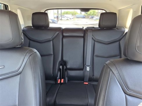 Used 2018 Cadillac XT5 Luxury image 23