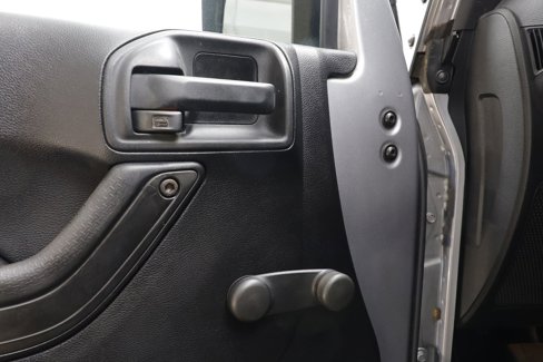 Used 2015 Jeep Wrangler Sport image 6