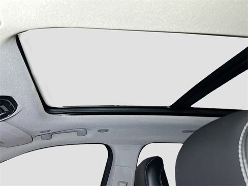 Certified 2022 Jeep Grand Cherokee Limited image 28