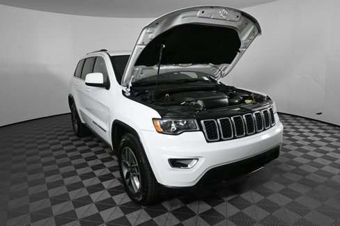 Used 2019 Jeep Grand Cherokee Laredo w/ Laredo X Package image 31