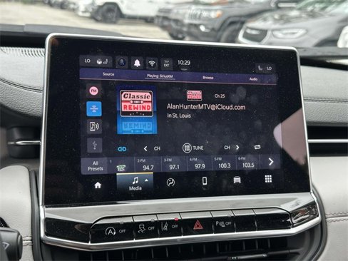Used 2024 Jeep Compass Limited w/ Sun and Sound Group image 32