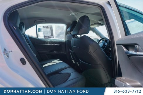 Used 2023 Toyota Camry SE image 20