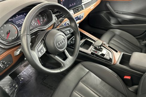 Used 2022 Audi A5 2.0T Premium image 9