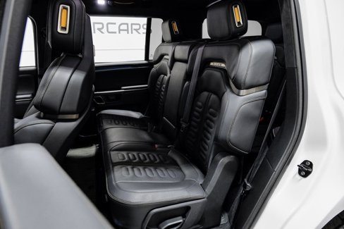Used 2023 Rivian R1S Adventure image 48