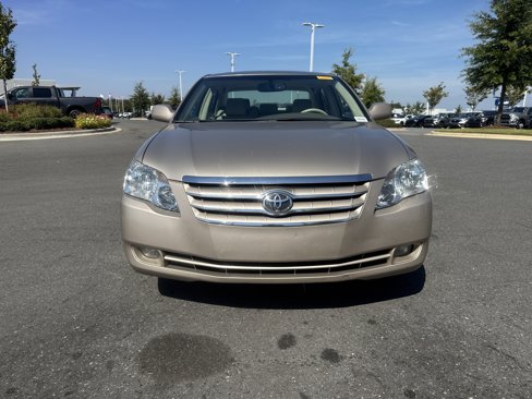 Used 2007 Toyota Avalon Limited image 3
