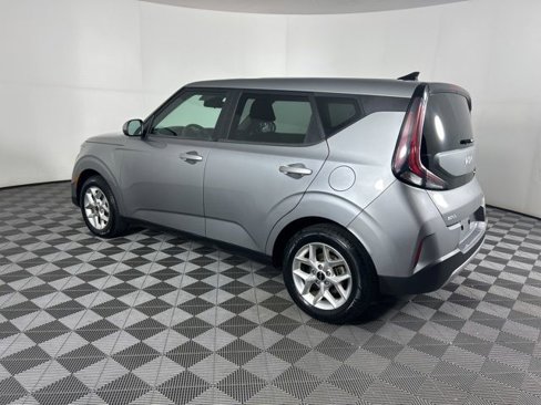 Used 2023 Kia Soul LX w/ Option Group 015 image 15