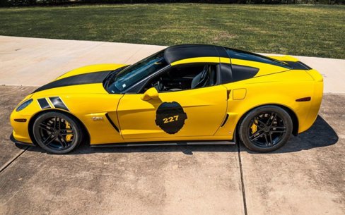Used 2006 Chevrolet Corvette Z06 w/ Preferred Equipment Group image 19
