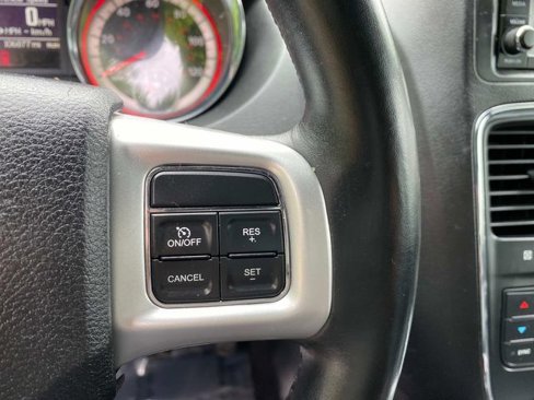 Used 2019 Dodge Grand Caravan GT image 14