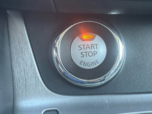 Used 2023 Nissan Murano SV image 22