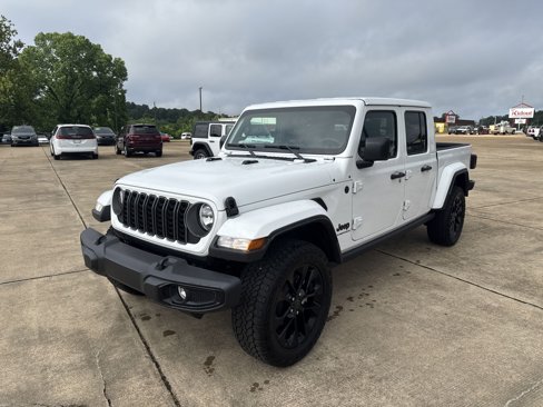 New 2025 Jeep Gladiator Sport image 2