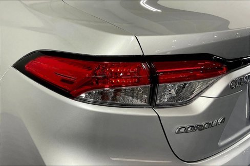 Used 2024 Toyota Corolla LE image 41