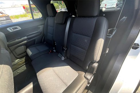 Used 2014 Ford Explorer XLT w/ Equipment Group 201A image 28