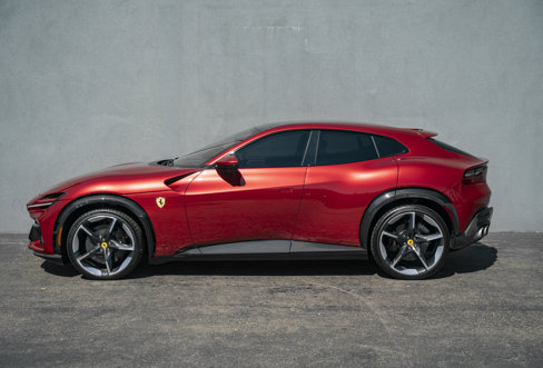 Used 2024 Ferrari Purosangue image 2