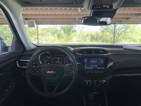 Used 2022 Chevrolet TrailBlazer LT w/ Convenience Package image 21
