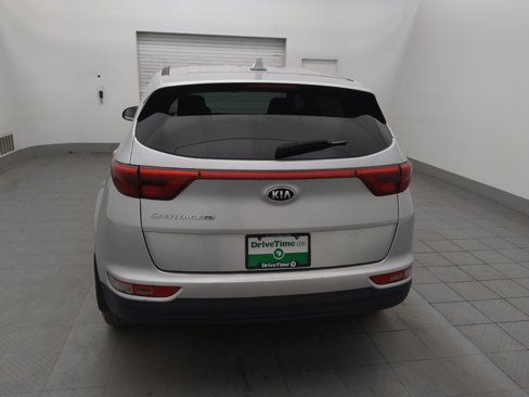 Used 2019 Kia Sportage LX image 6