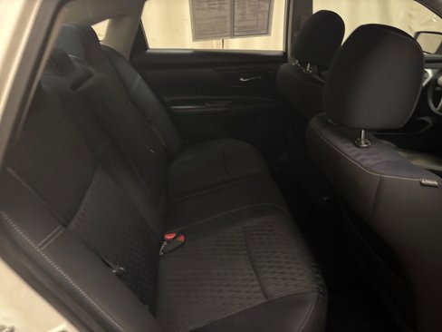 Used 2016 Nissan Altima 2.5 S w/ Power Driver Seat Package image 22