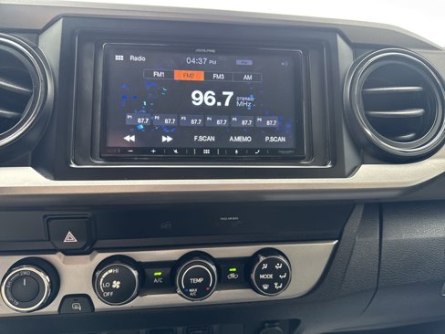 Used 2019 Toyota Tacoma SR5 image 28