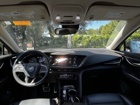 Used 2022 Buick Envision Essence w/ Technology Package I image 36