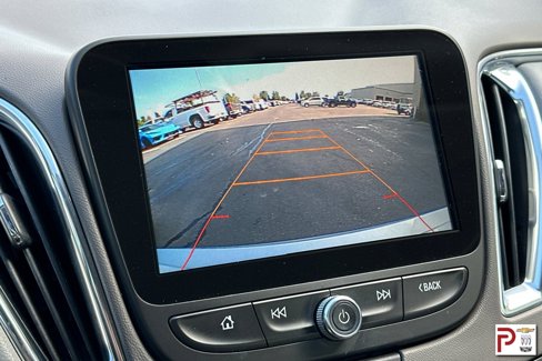 Used 2017 Chevrolet Malibu LT w/ Leather Package image 21