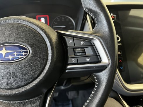 Certified 2025 Subaru Outback Premium image 16