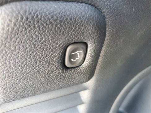 Used 2021 Jeep Grand Cherokee Laredo X image 30
