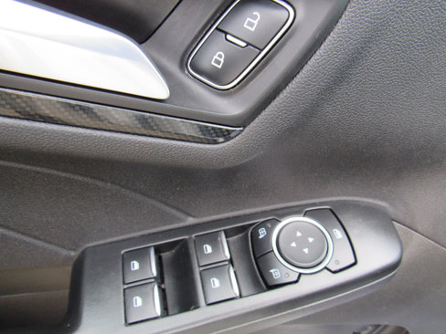 Used 2023 Ford Escape ST-Line w/ Tech Pack #1 image 9