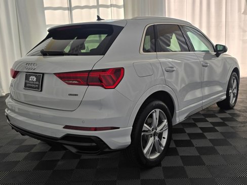Used 2022 Audi Q3 2.0T Premium Plus image 6