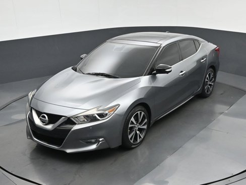 Used 2016 Nissan Maxima Platinum w/ Interior Lighting Package image 59