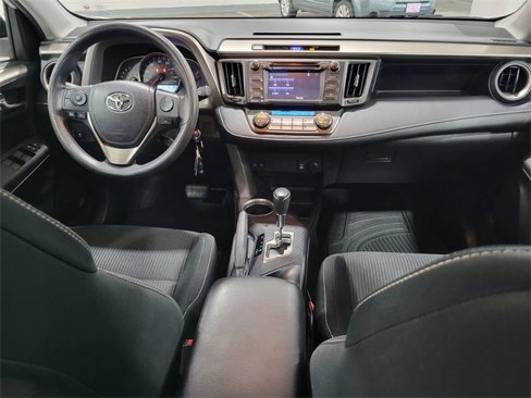 Used 2014 Toyota RAV4 XLE image 28