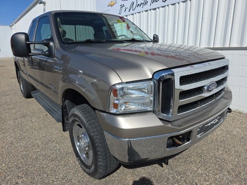 Used 2006 Ford F350 XL image 3