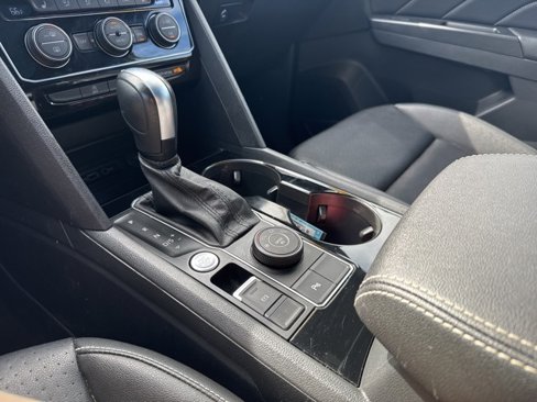 Used 2020 Volkswagen Atlas Cross Sport SEL image 24