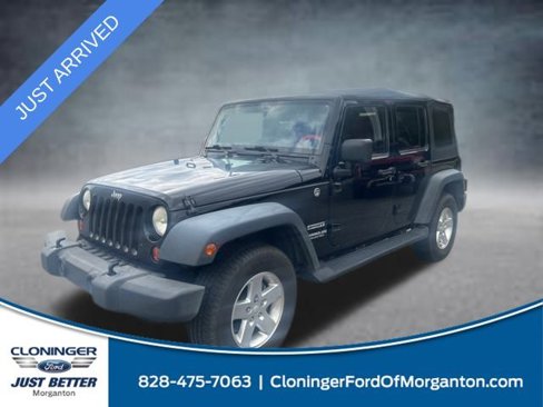 Used 2013 Jeep Wrangler Unlimited Sport image 1