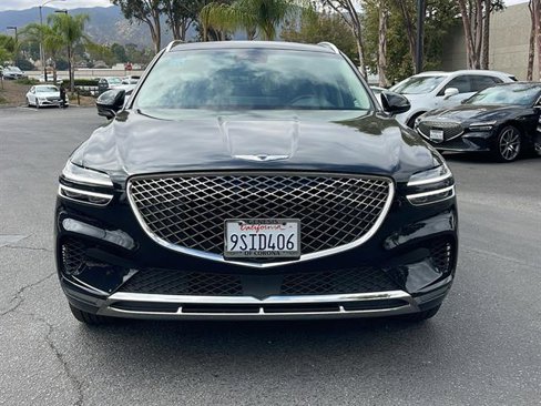Used 2025 Genesis GV70 2.5T w/ Select Package image 3