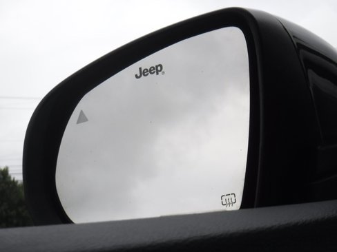 Used 2023 Jeep Compass Sport image 34