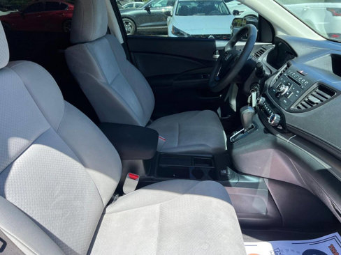 Used 2016 Honda CR-V SE image 8