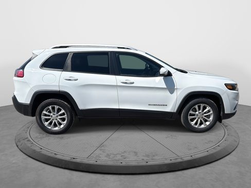 Used 2021 Jeep Cherokee Latitude image 9