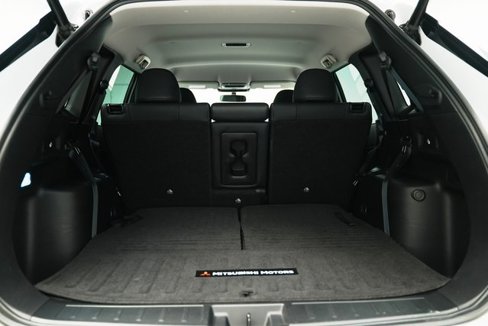 Used 2022 Mitsubishi Outlander SE image 31