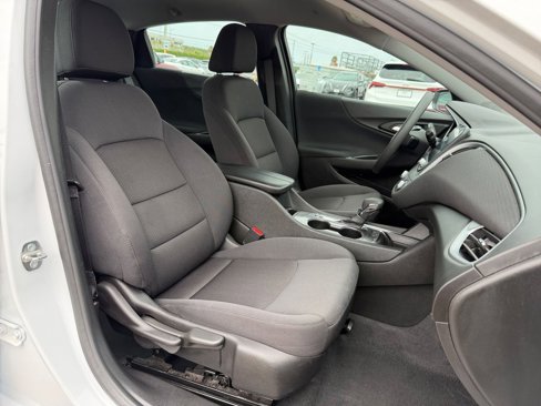 Used 2023 Chevrolet Malibu LT w/ Driver Confidence Package image 36