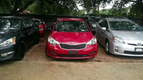 Used 2016 Kia Forte LX image 2