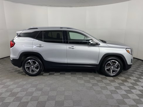 Used 2020 GMC Terrain SLT image 5