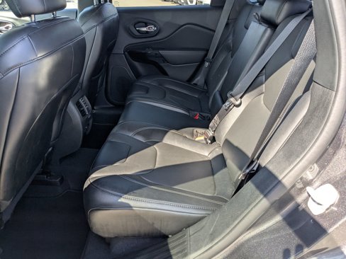 Certified 2023 Jeep Cherokee Altitude Lux image 27