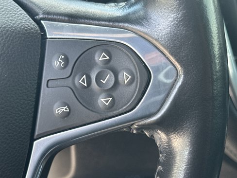 Used 2022 Chevrolet Traverse LT image 21